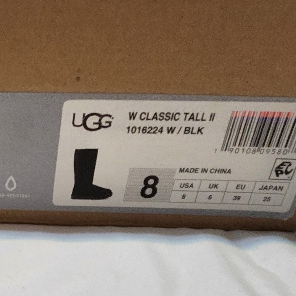 UGG Bailey Bow Tall II In Chestnut. Gently Worn A Few Times. Size 8. - Picture 6 of 6